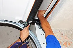 San Francisco Metro Garage Door Repair Service San Francisco, CA 415-223-5539 - repair-side